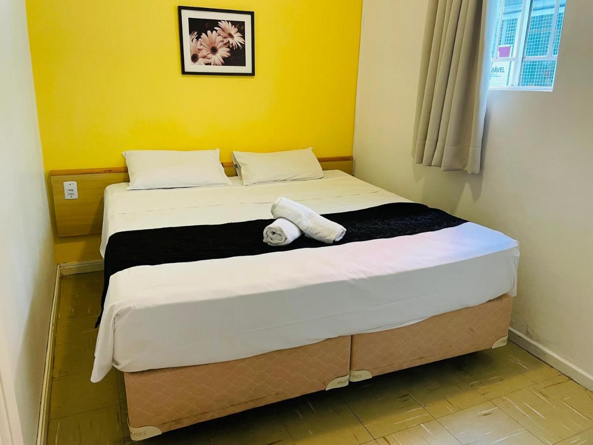 Hotel Blumenau Centro Curitiba Szoba fotó