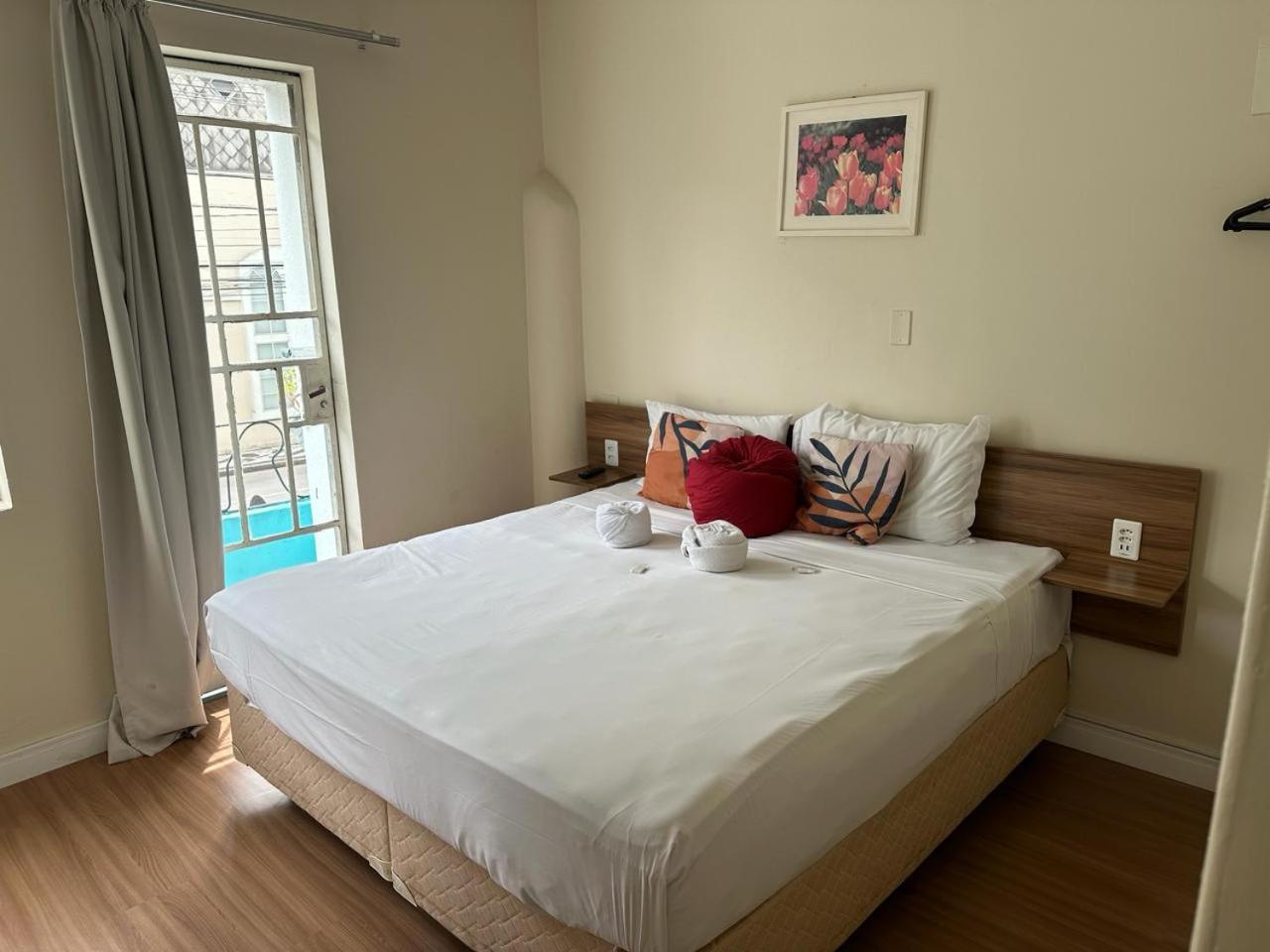 Hotel Blumenau Centro Curitiba Kültér fotó
